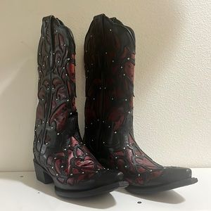 j.b. Dillon size 8 black and red studded boots